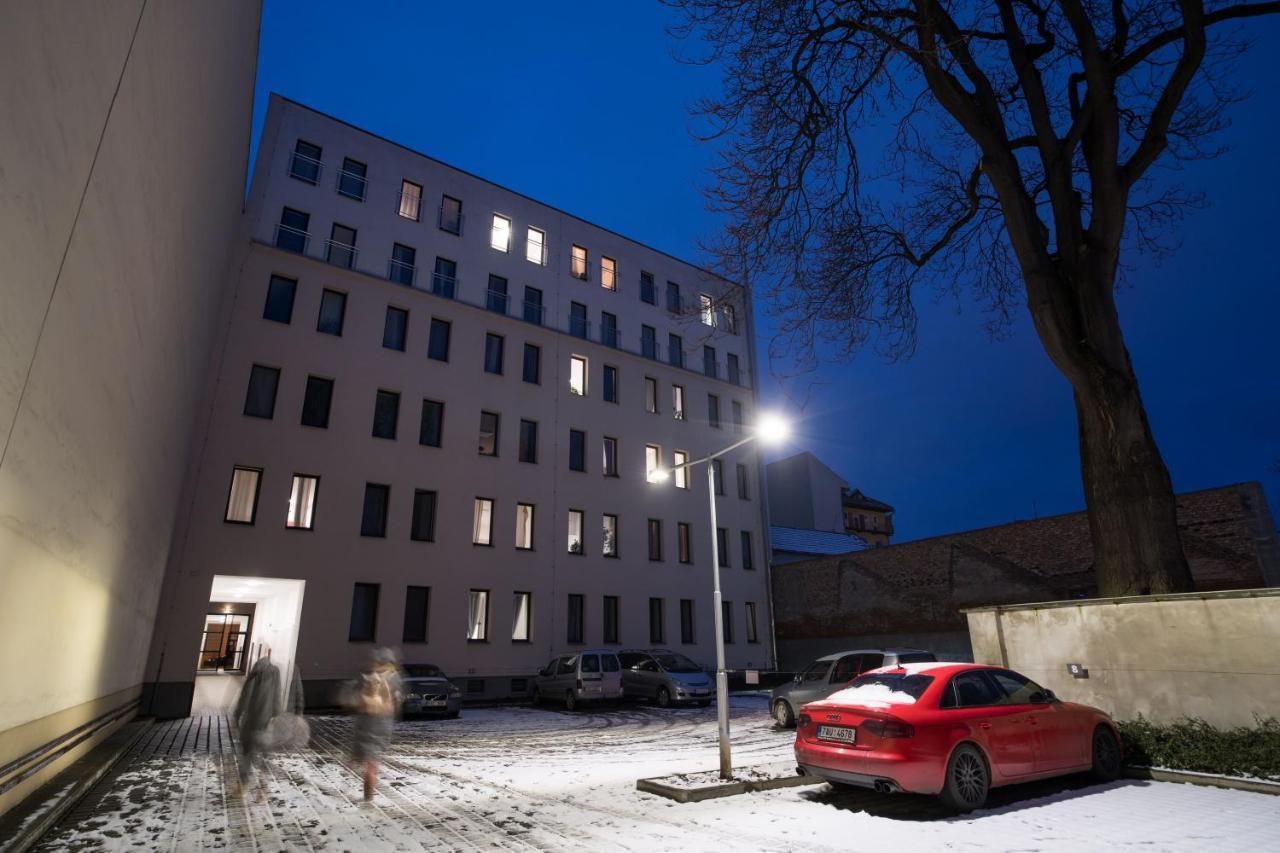 ברנו Haas Apartments Downtown With Parking מראה חיצוני תמונה