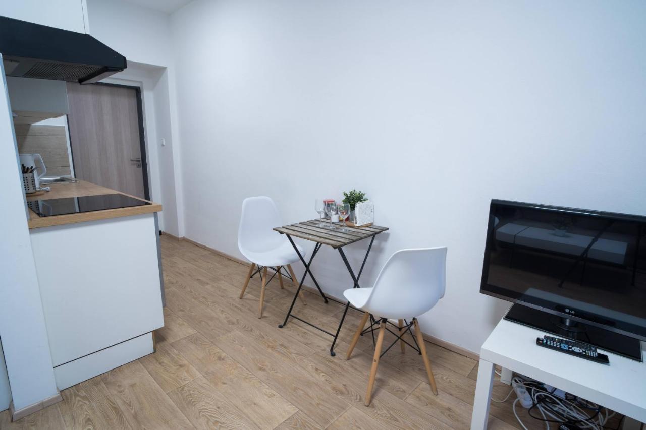 ברנו Haas Apartments Downtown With Parking מראה חיצוני תמונה