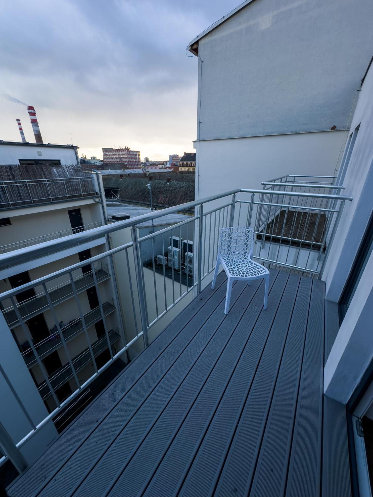 ברנו Haas Apartments Downtown With Parking מראה חיצוני תמונה