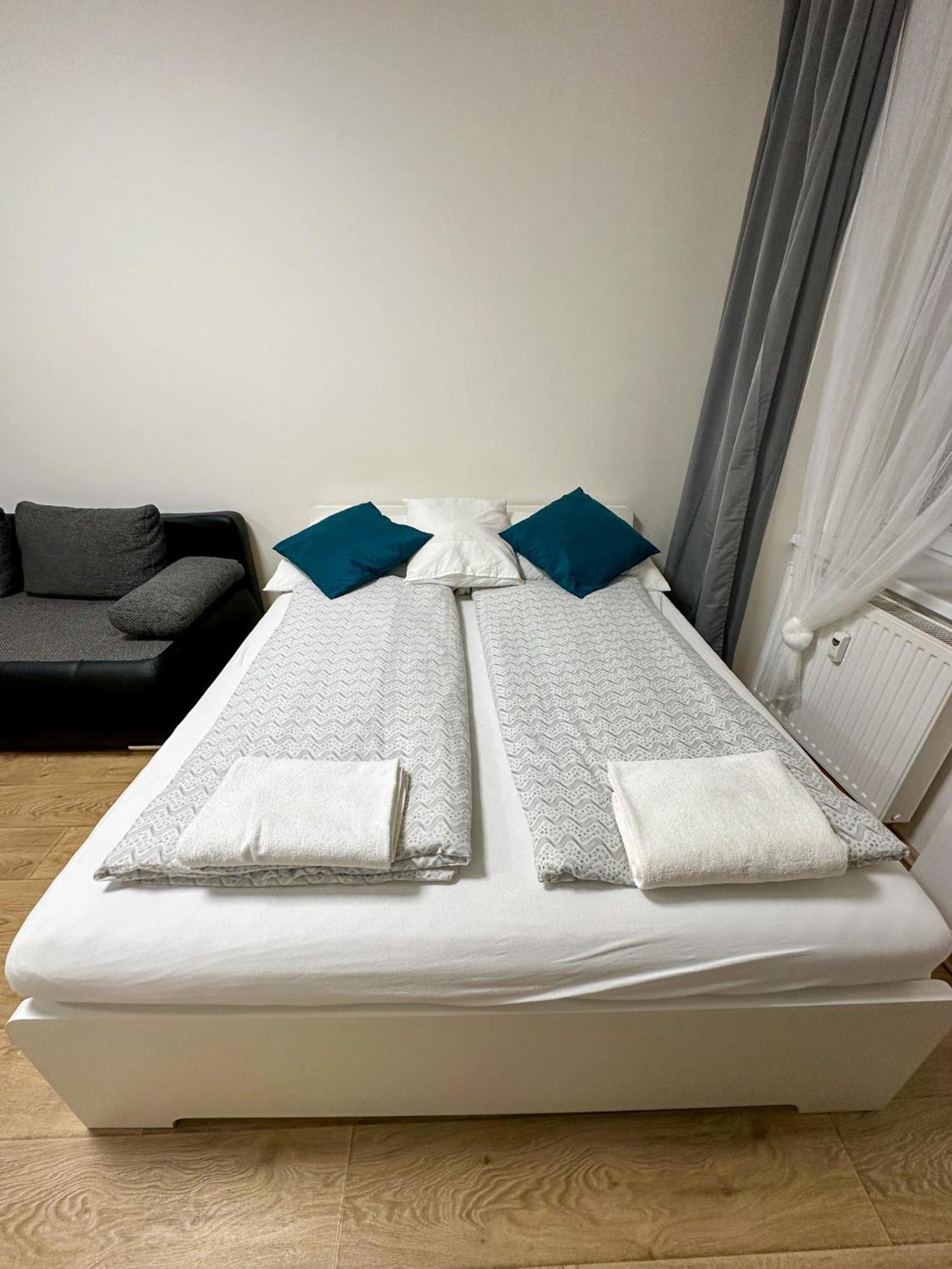 ברנו Haas Apartments Downtown With Parking מראה חיצוני תמונה